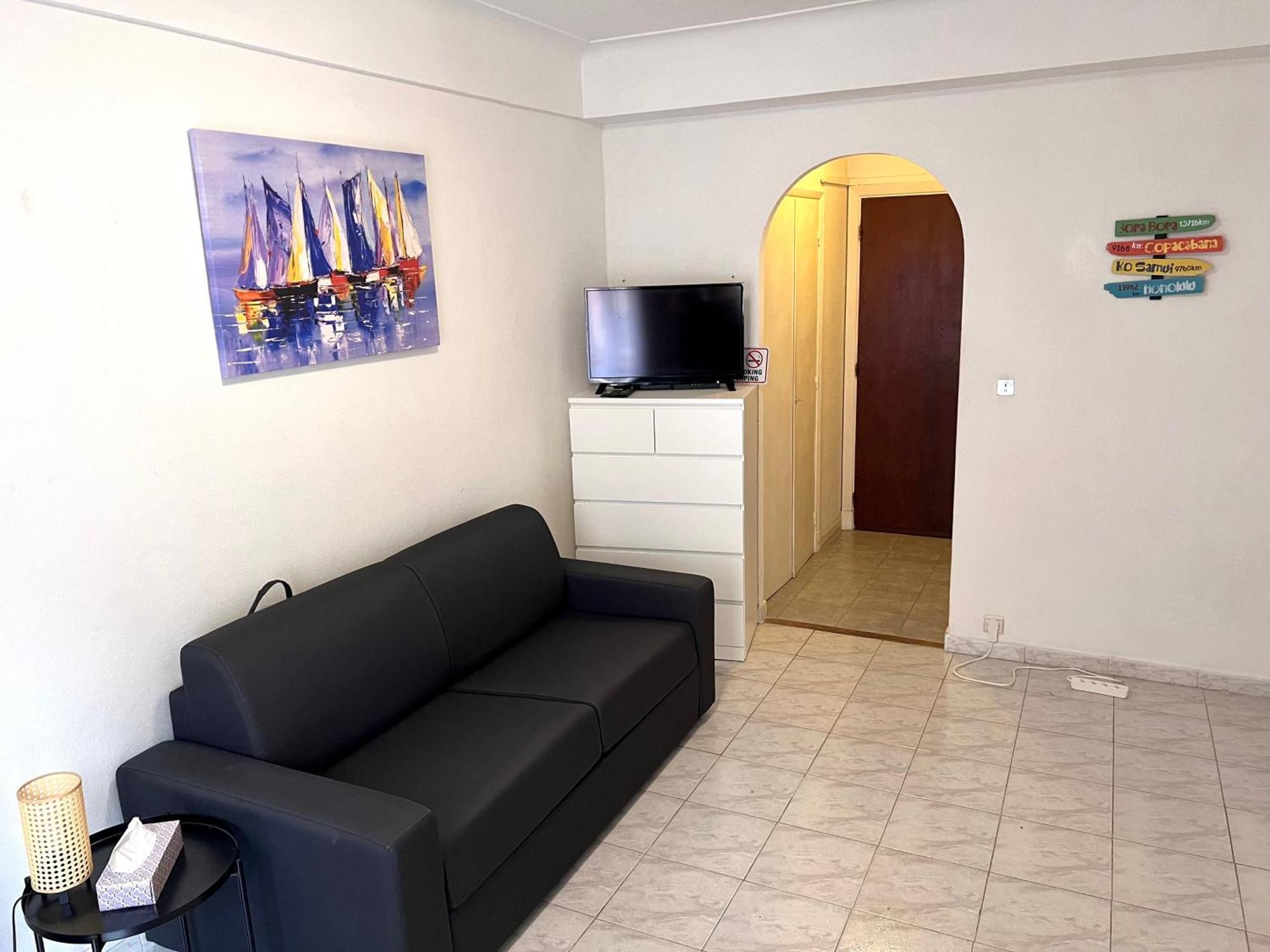 Fully Equipped For 3, Near Negresco Nice